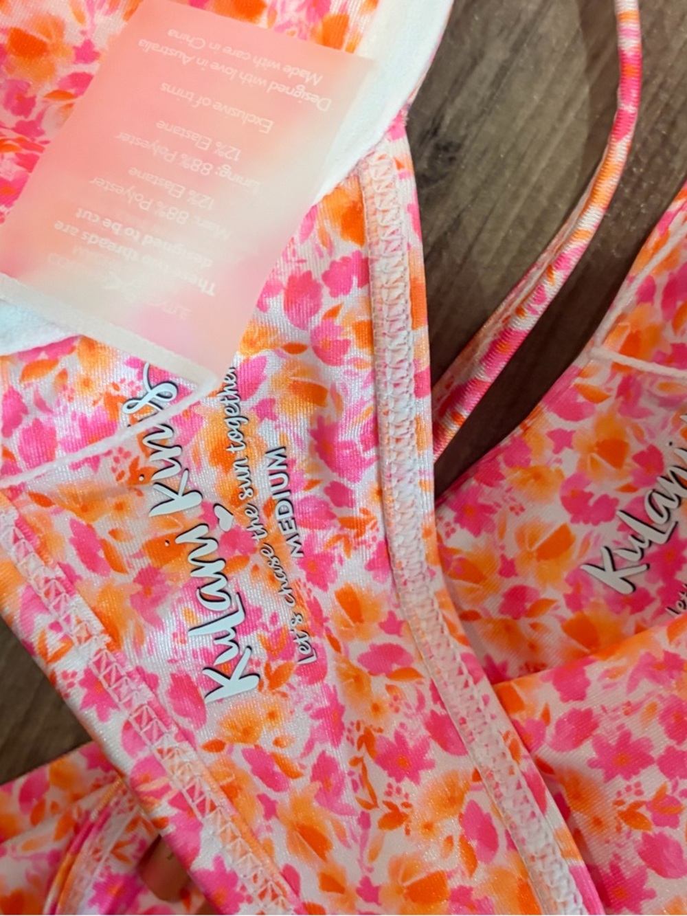 Kulani Kinis Pink & Orange Floral Bikini Set with Scrunchie and wrap. NWT - Picture 2 of 3